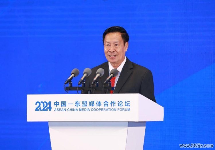 坡西·乔马尼冯致辞。中国外文局供图